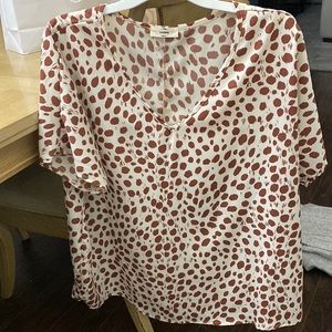 Silky fun printed blouse.